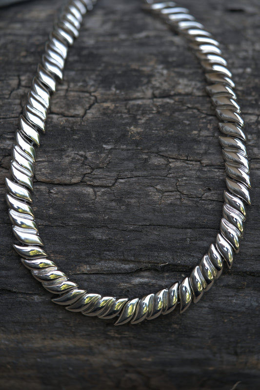 Stainless Steel Leaf-Link Chain Necklace