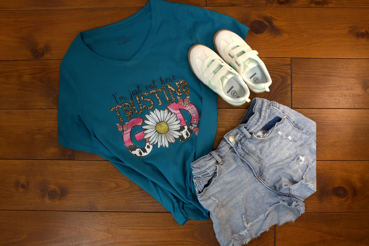 Trusting God Graphic Tee